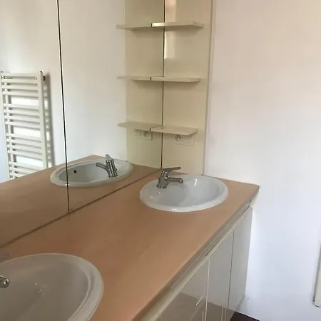 Vue Mer, Carre D'or ,150 M Plages. Apartment Saint-Raphael (Var)